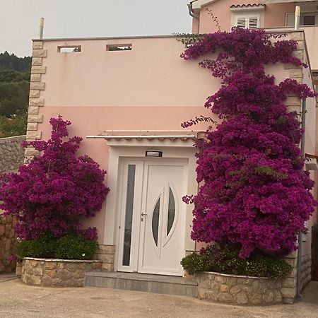 Apartmani Ivana Cres Exterior photo