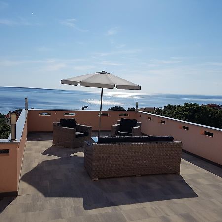 Apartmani Ivana Cres Exterior photo