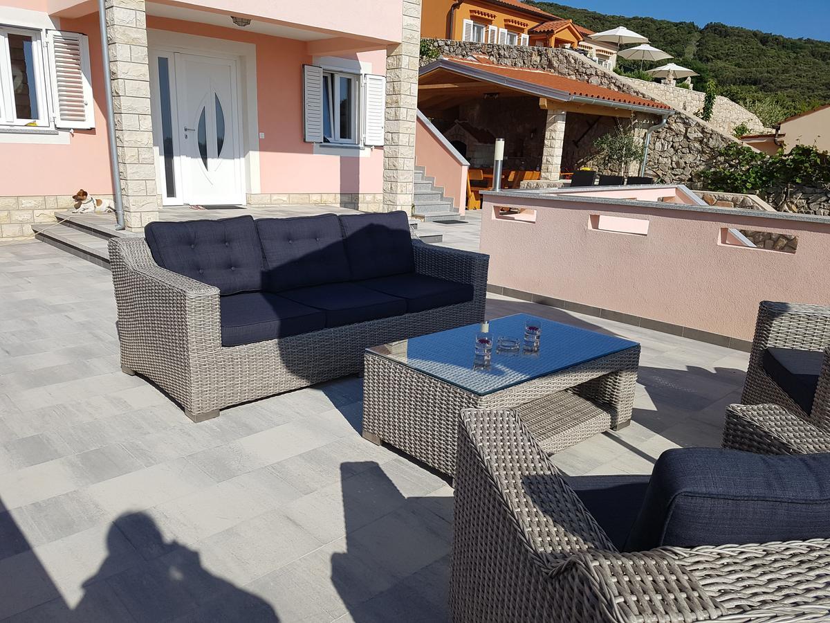 Apartmani Ivana Cres Exterior photo